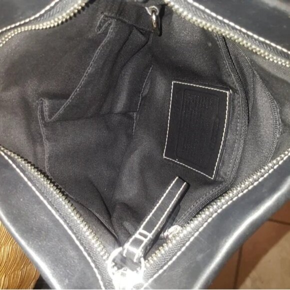 Coach Soho Vintage y2k Black Leather Shoulder Bag - Picture 6 of 6